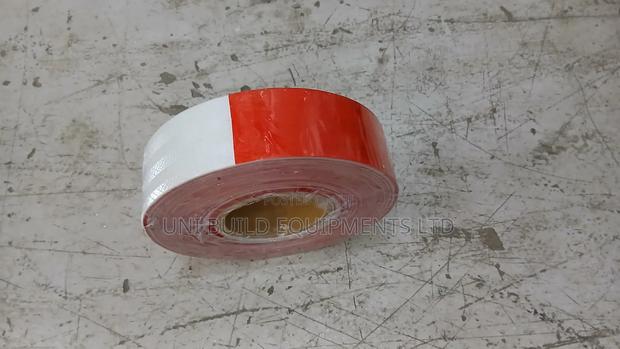 Reflective Tape 50mmx50mtrs - thumbnail 5