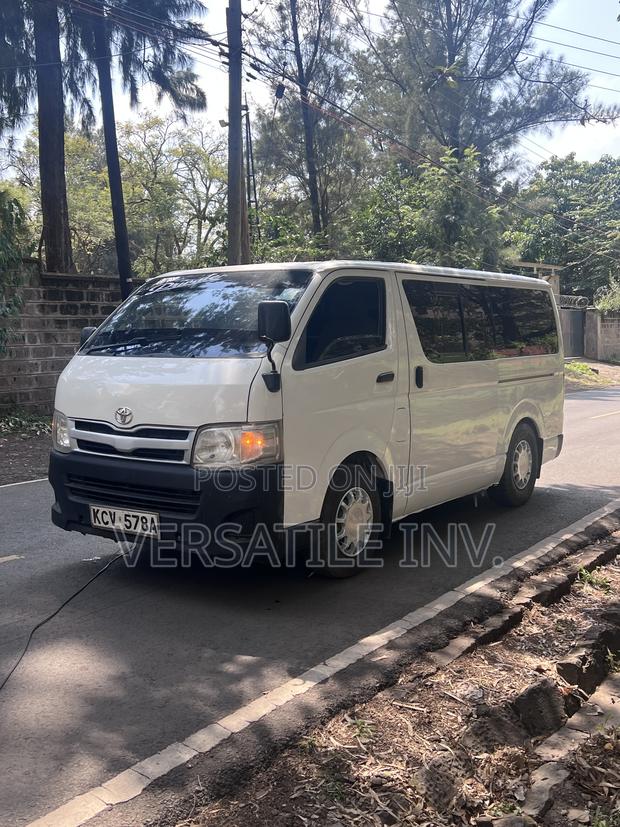 Toyota HiAce 2013 White - thumbnail 2