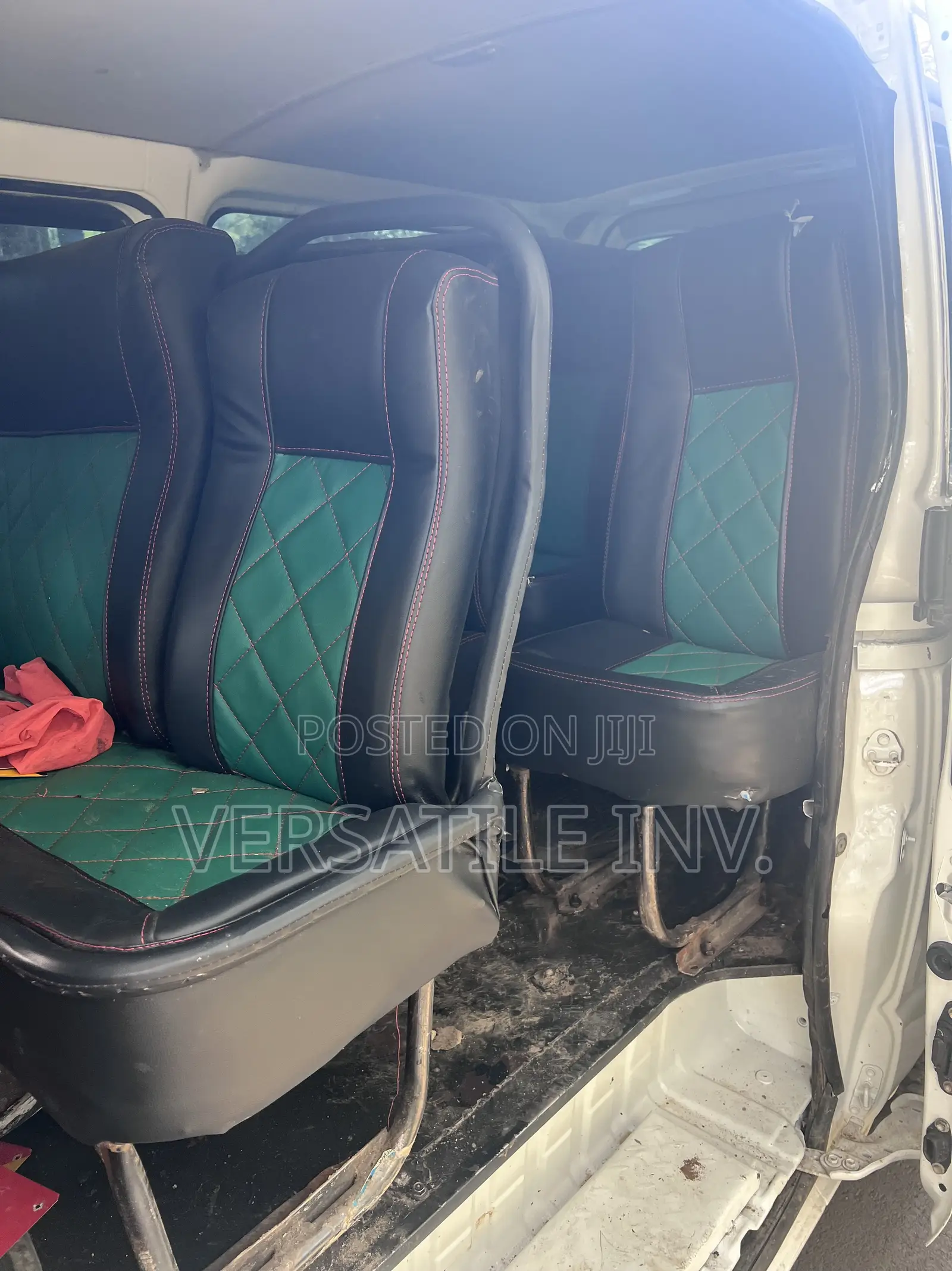 Toyota HiAce 2013 White