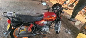 TVS HLX Plus ES 2021 Red