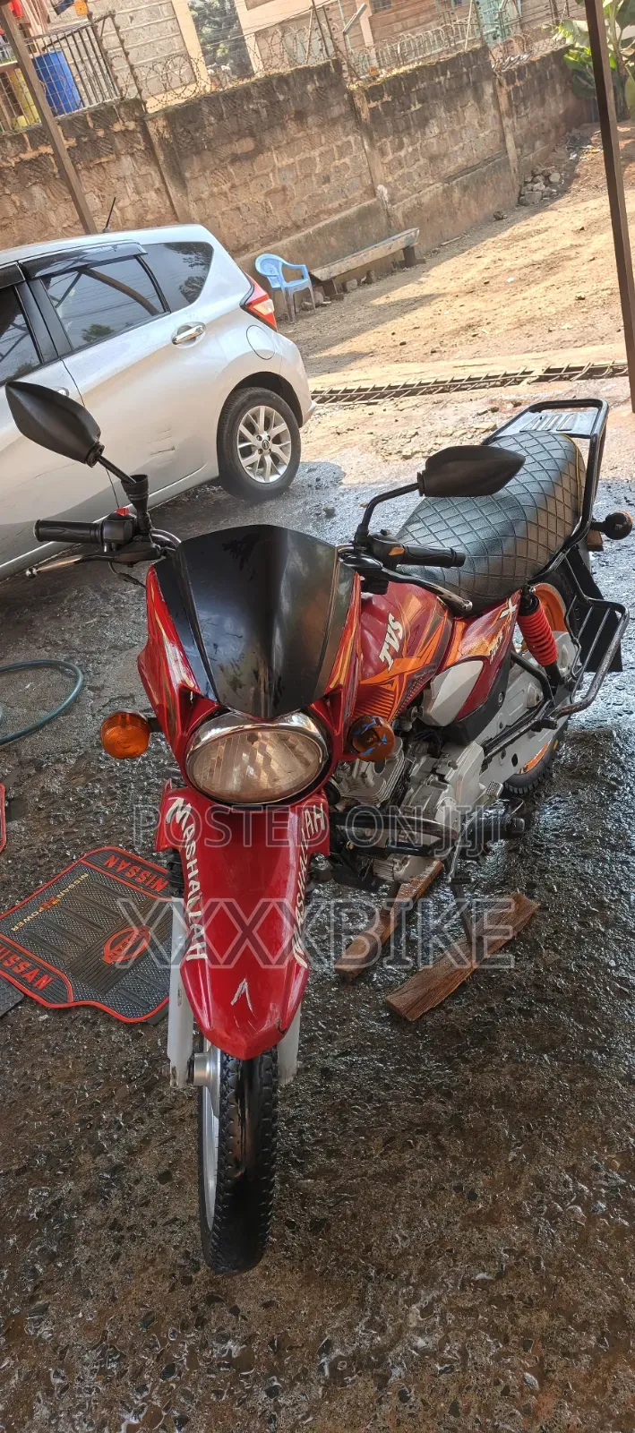 TVS HLX Plus ES 2021 Red