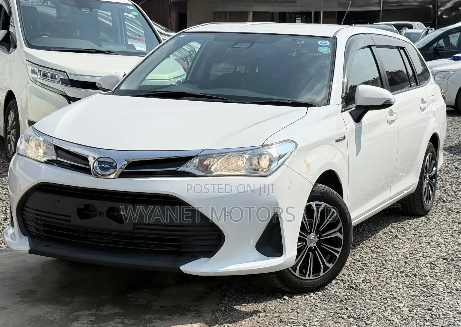 Toyota Corolla Fielder 2019 White