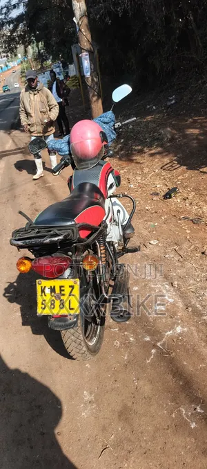 Bajaj Boxer 150 UG 2020 White