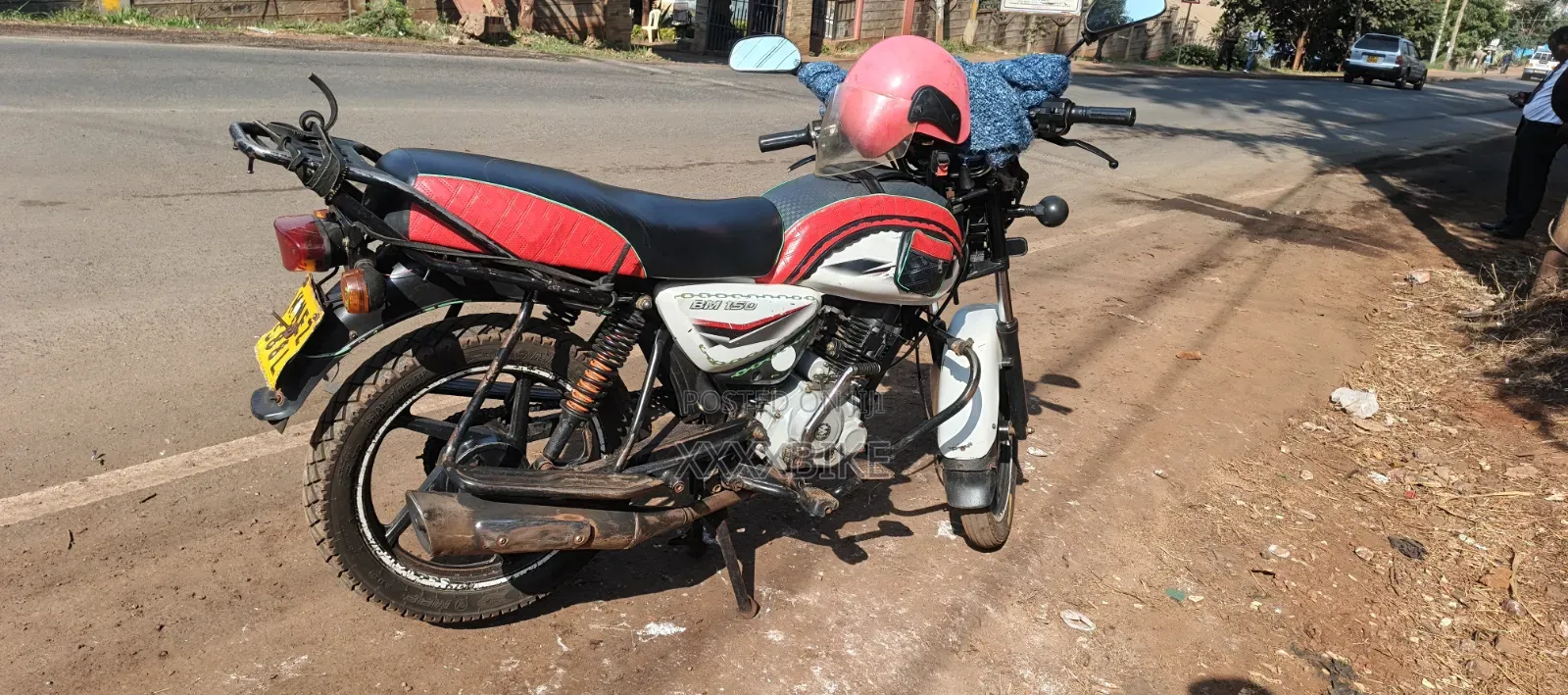 Bajaj Boxer 150 UG 2020 White