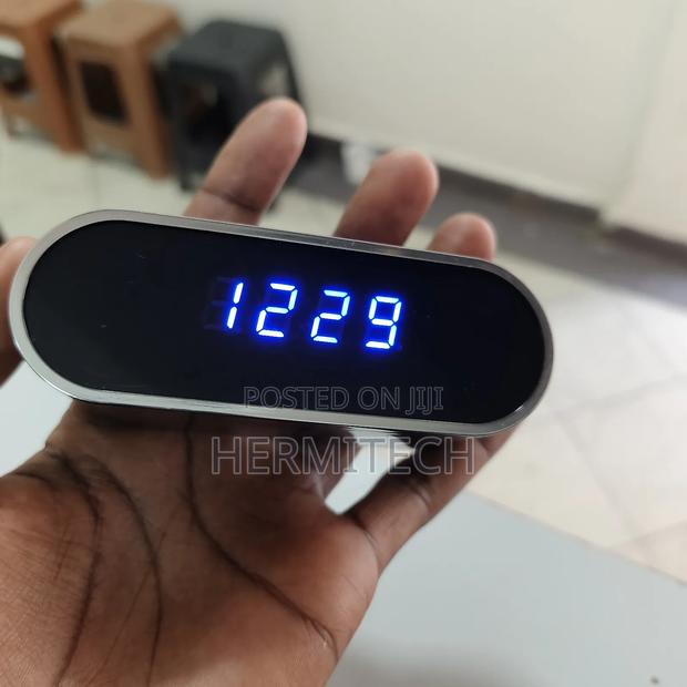 Table Clock Mini Spy CCTV Camera Indoor Use CCTV Surveillance - thumbnail 2