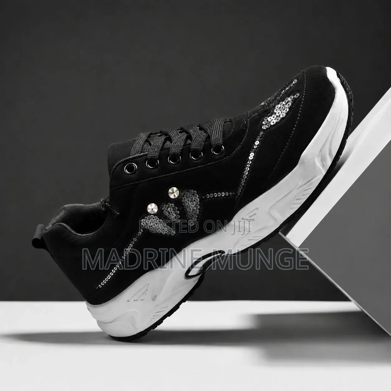 Arya Girls Sneakers