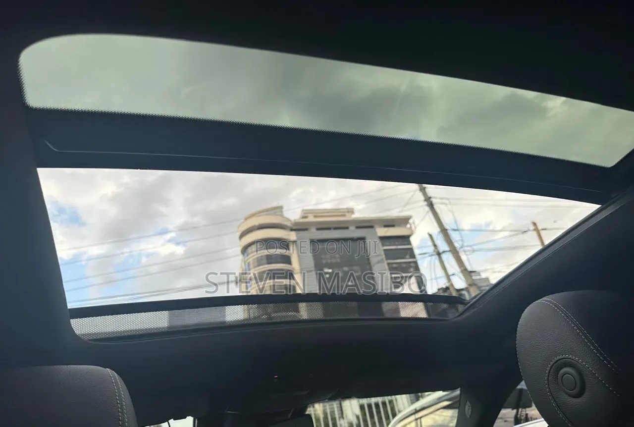 Mercedes-Benz C200 2019 Black