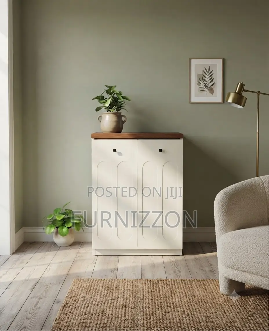 Modern Wooden Bedside Cabinet With Storage Drawer