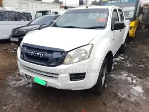 Isuzu D-MAX 2014 White