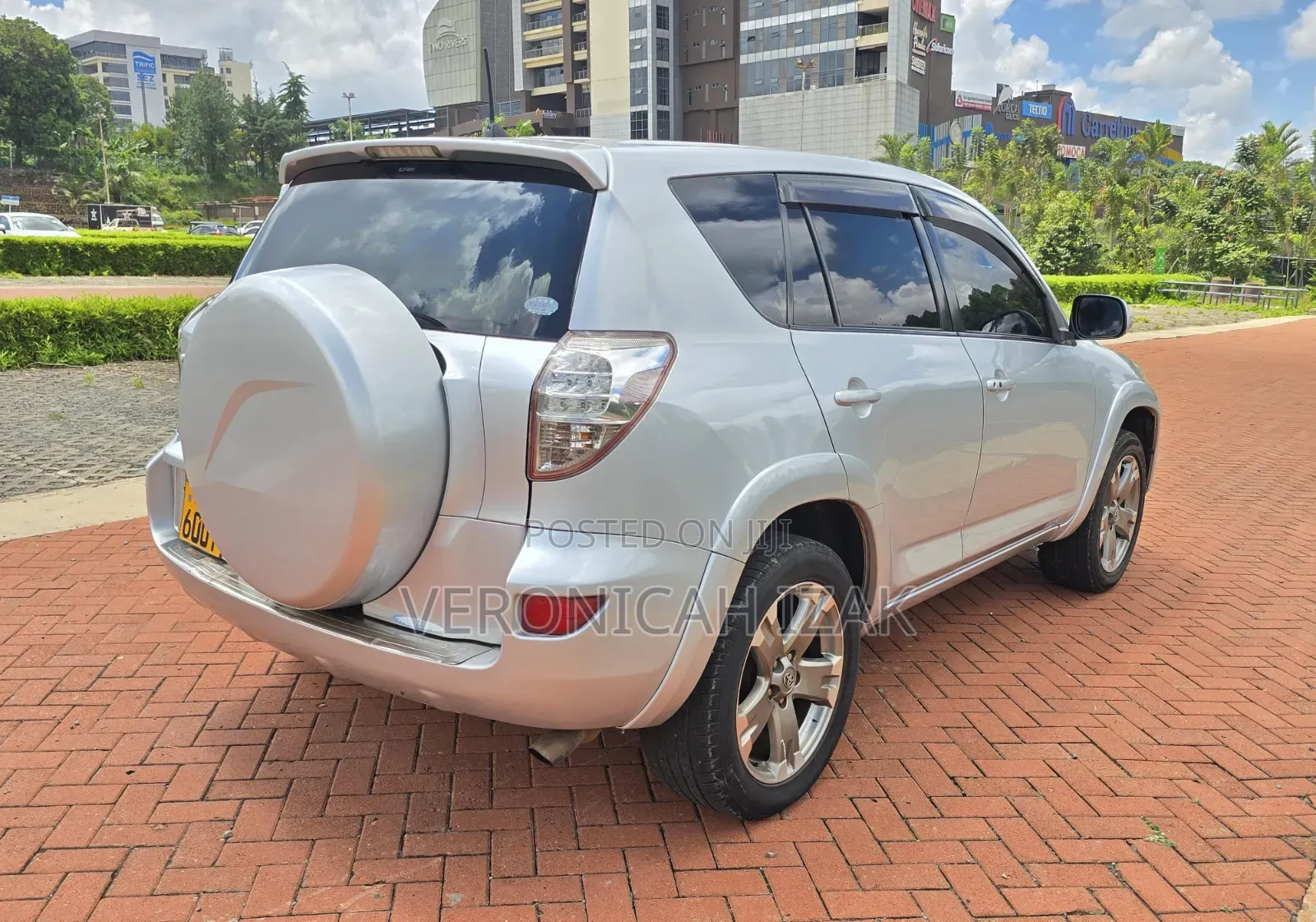 Toyota RAV4 2012 Silver