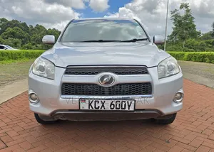 Toyota RAV4 2012 Silver