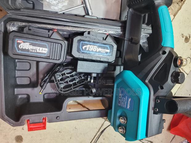 Good Quality and Reliable Chainsaw/Reachable Makita Chainsaw Machine
