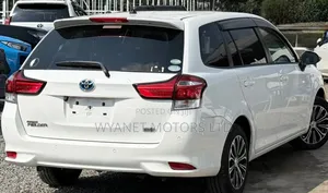 Toyota Corolla Fielder 2019 White