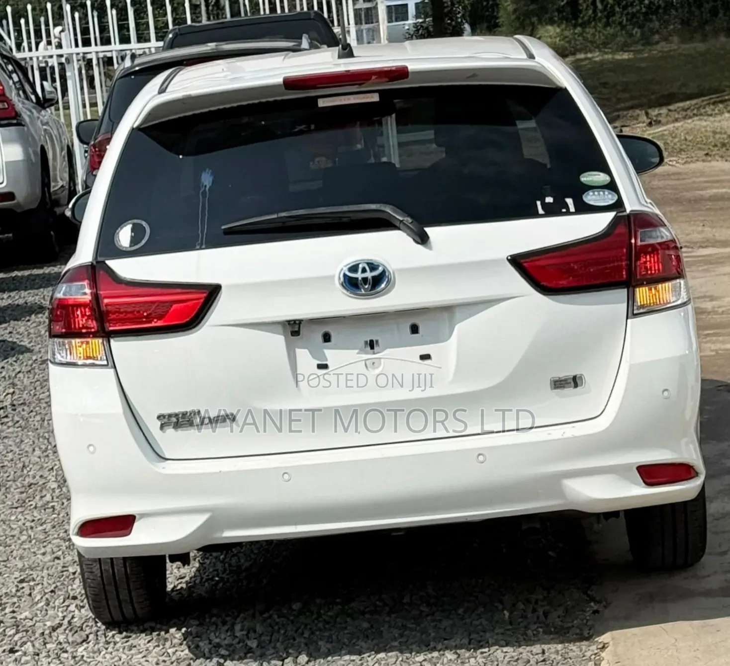 Toyota Corolla Fielder 2019 White