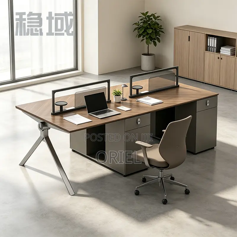Office Workstation : Executive Staff Office Workstation