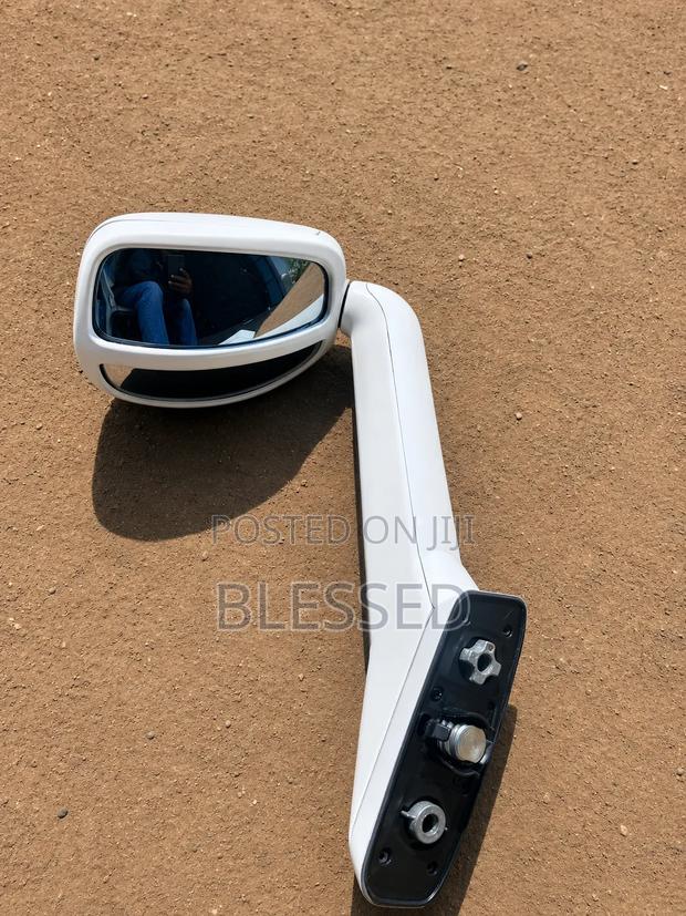 Land Cruiser V8/Toyota Revo Wing Mirror