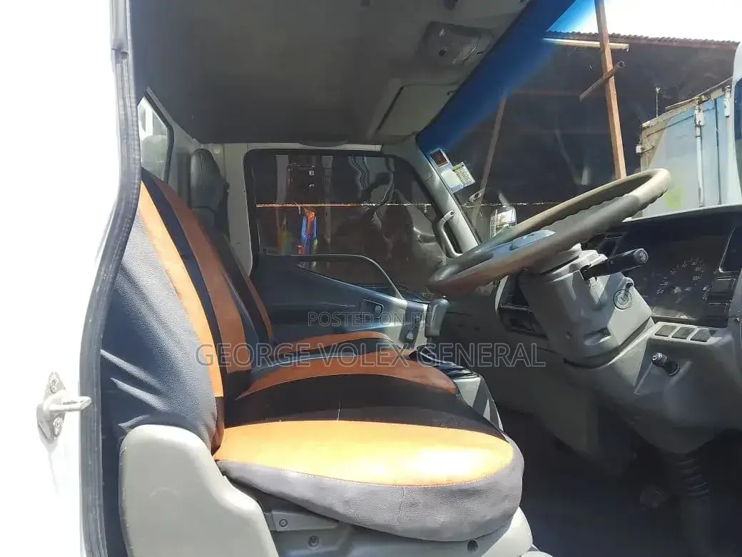 Mitsubishi Fh Truck