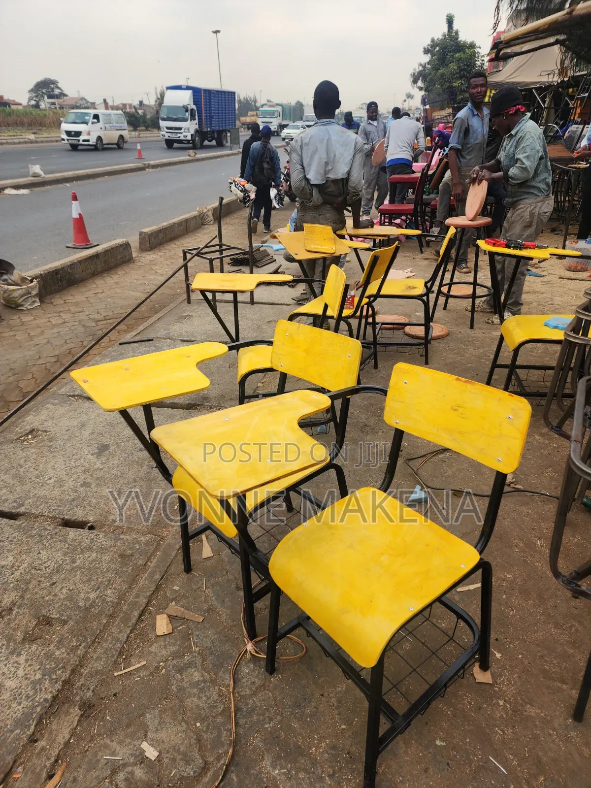 Arm College Chairs