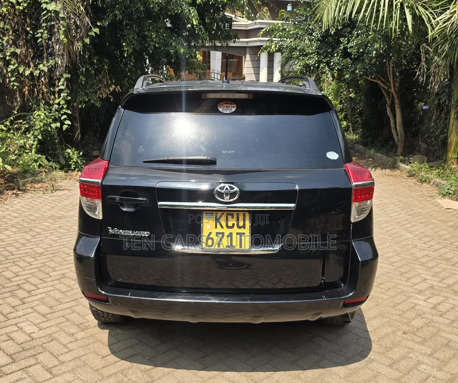 Toyota Vanguard 2013 Black