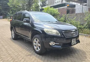 Toyota Vanguard 2013 Black