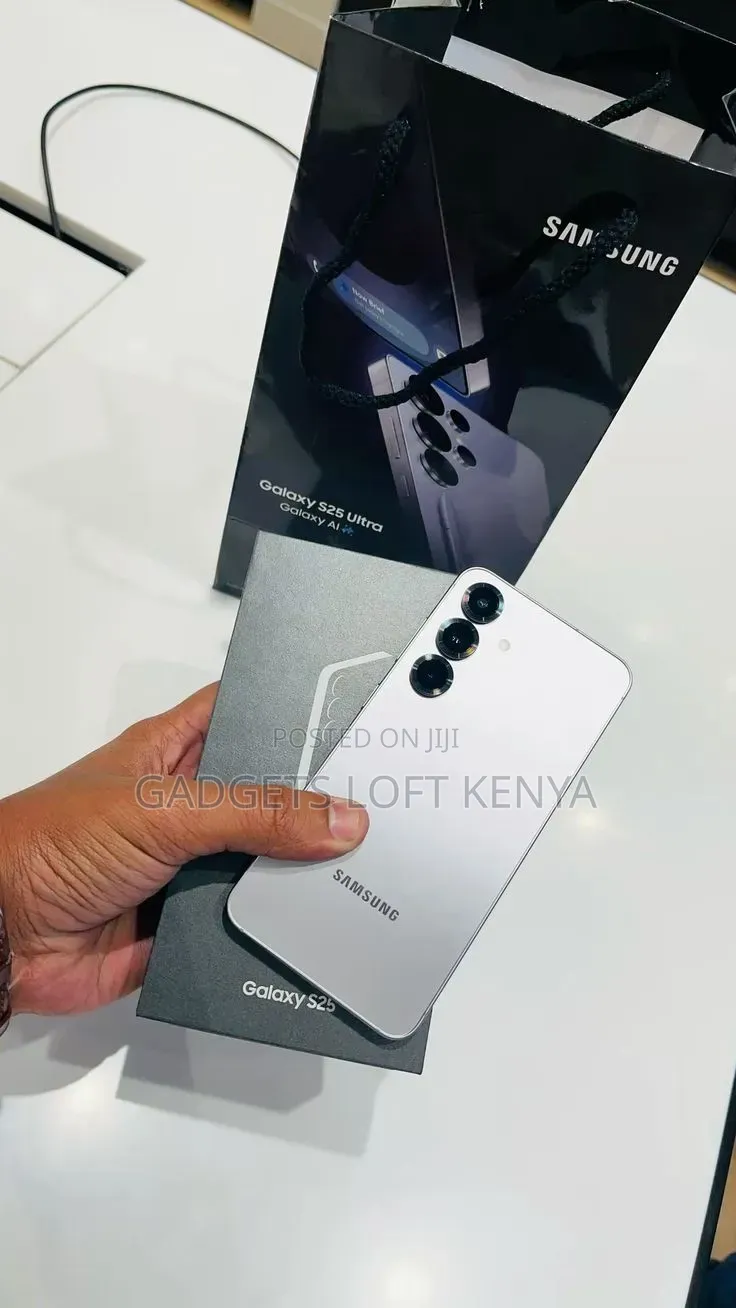 New Samsung Galaxy S25 256 GB Gray