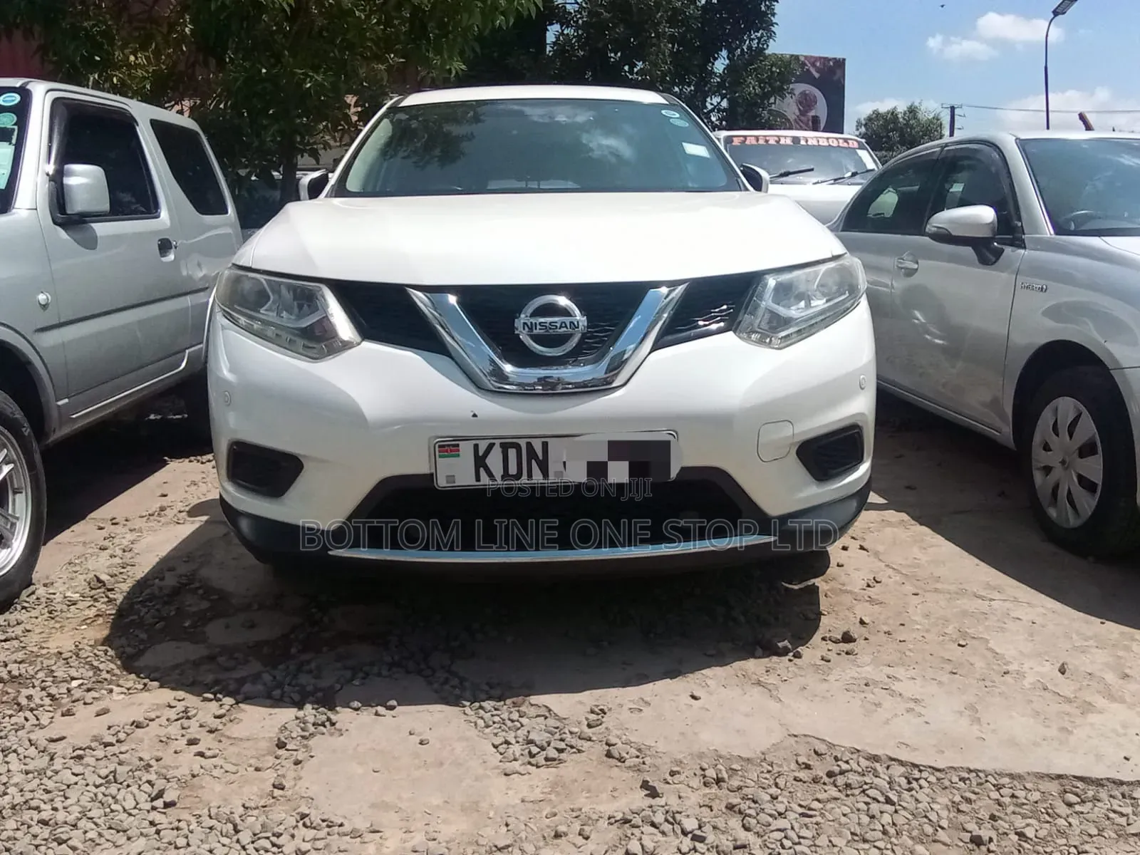 Nissan X-Trail 2016 White