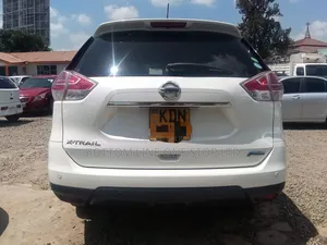 Nissan X-Trail 2016 White