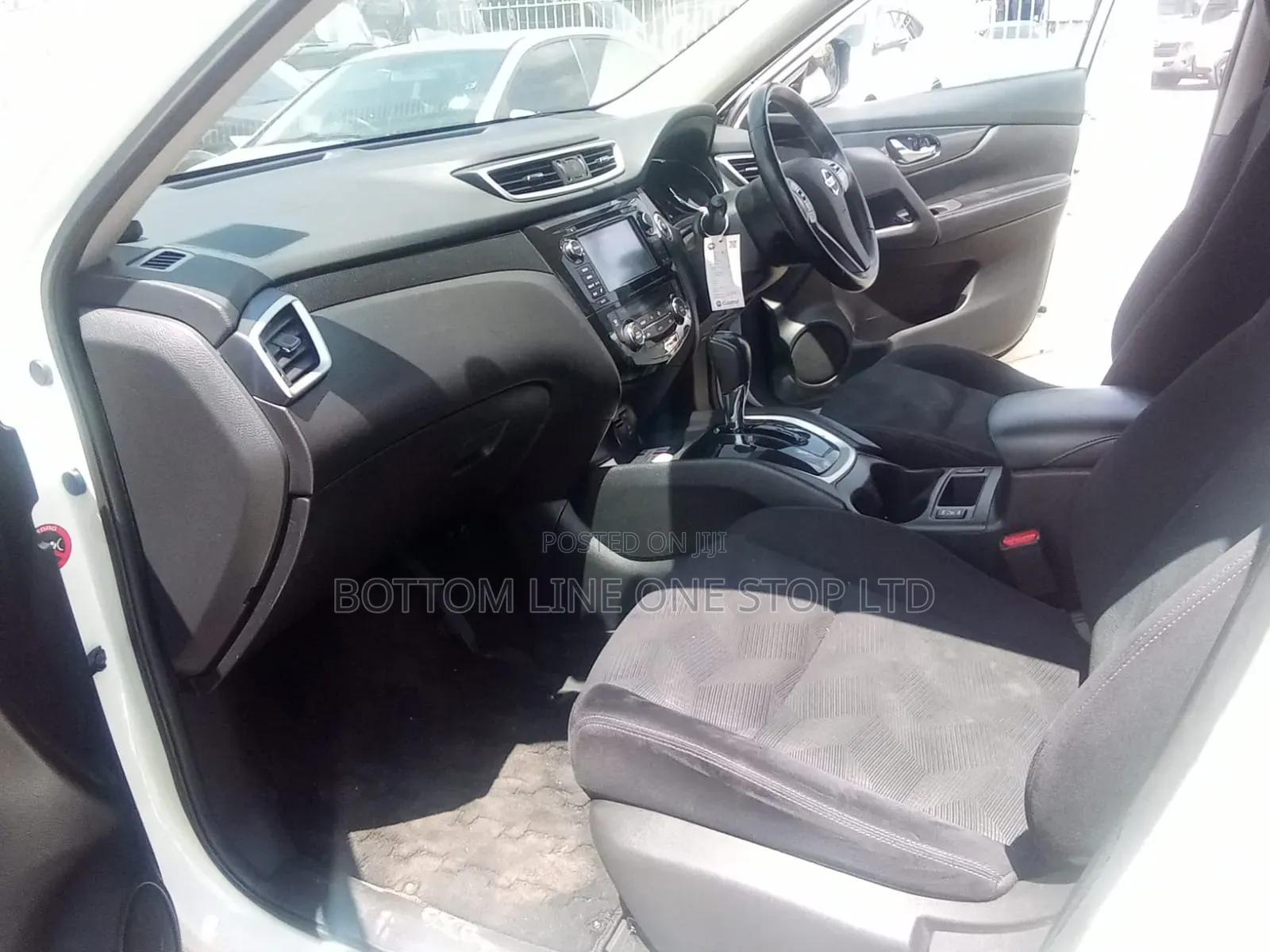 Nissan X-Trail 2016 White