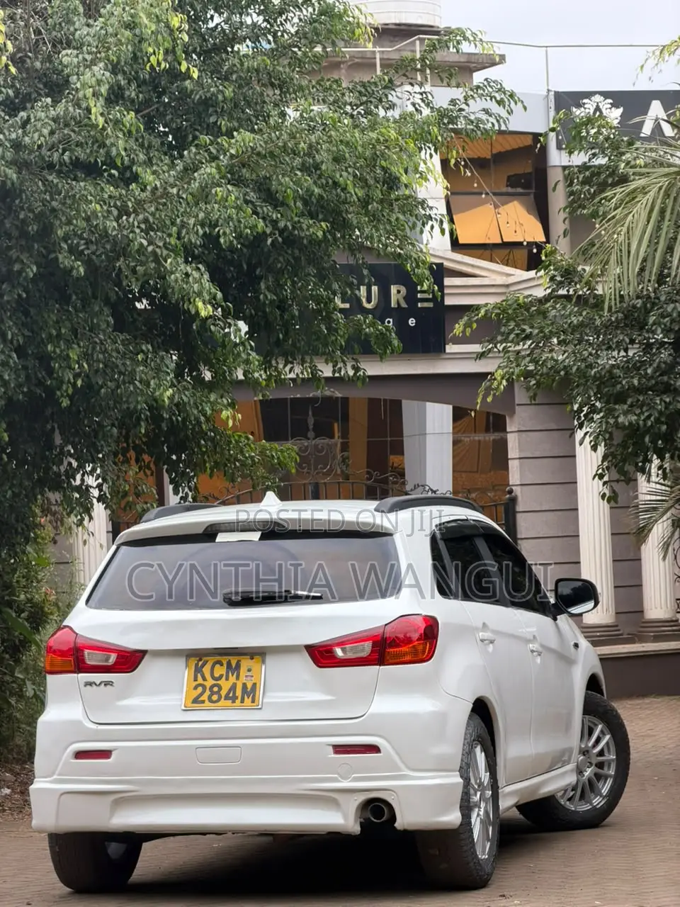 Mitsubishi RVR 2010 White