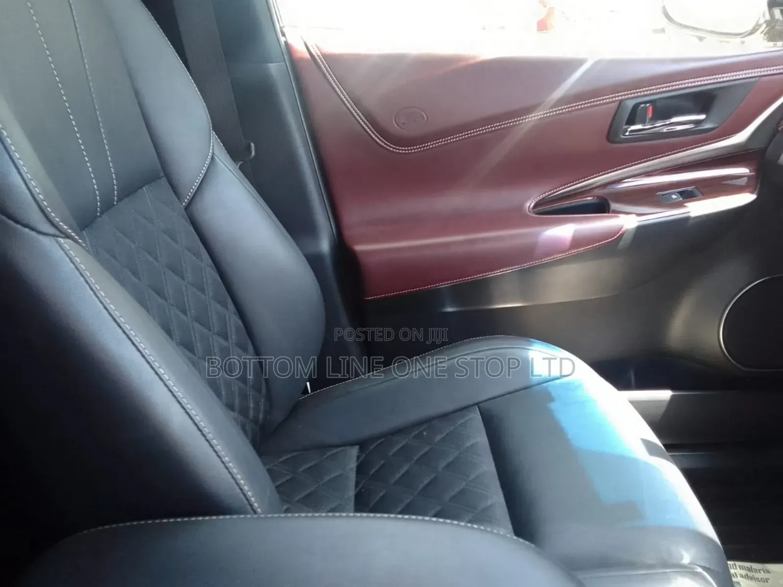 Toyota Harrier 2.0 2017 Black
