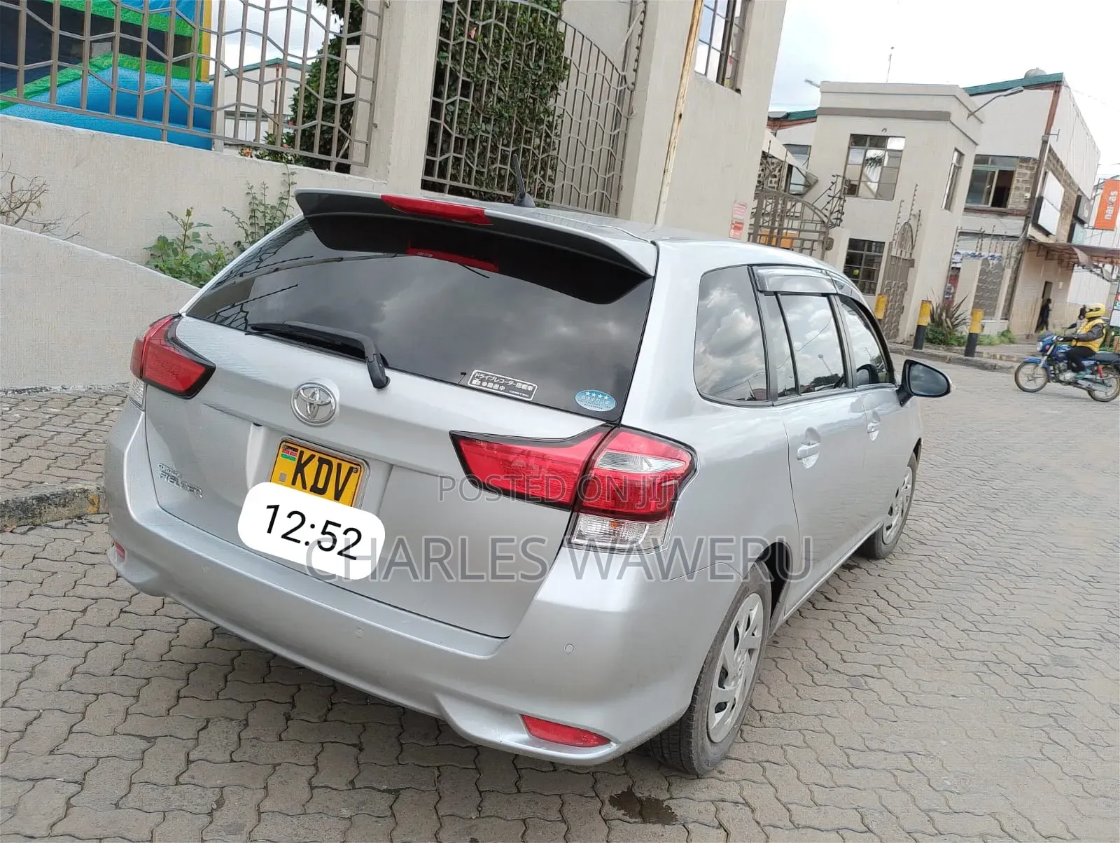 Toyota Corolla Fielder 2019 Silver