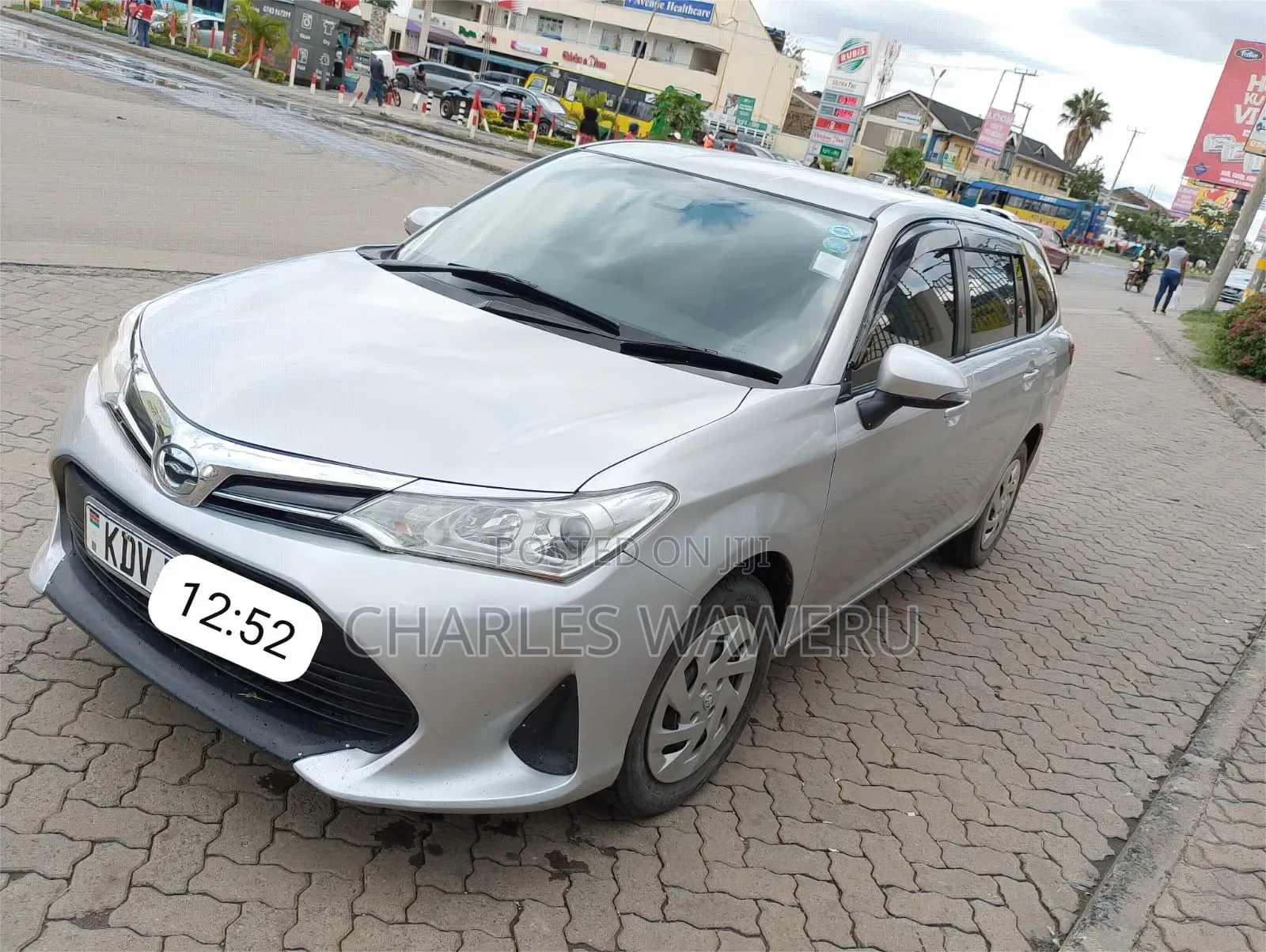 Toyota Corolla Fielder 2019 Silver