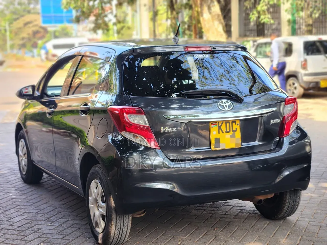 Toyota Vitz 2014 Black