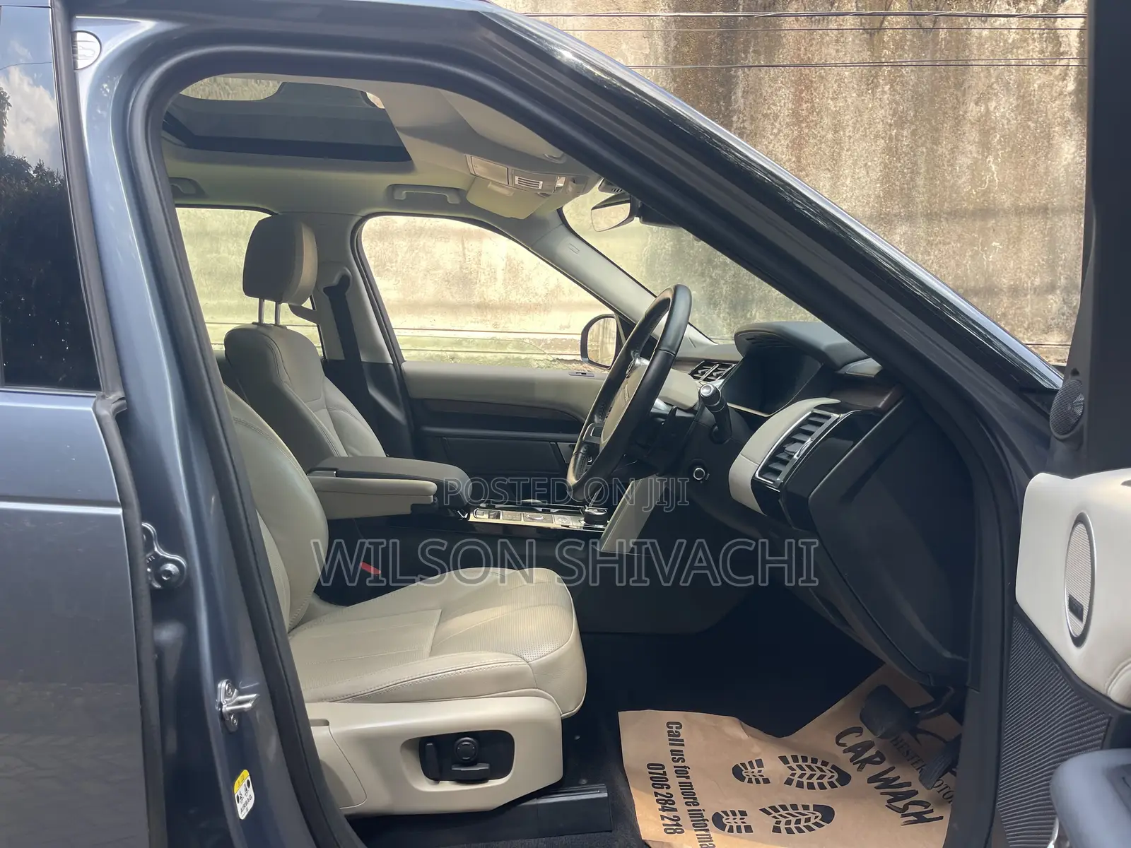 Land Rover Discovery 2018 Blue