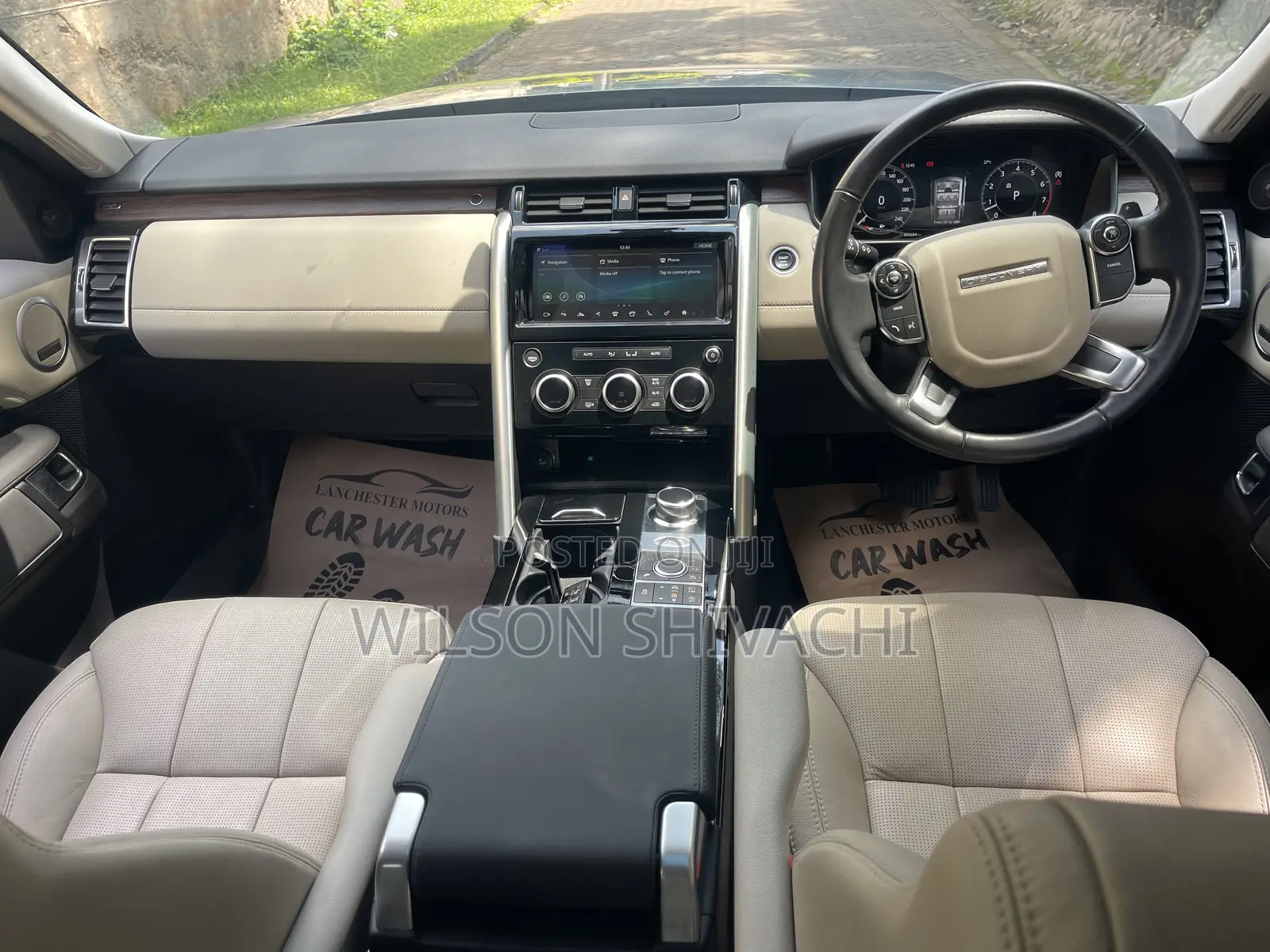 Land Rover Discovery 2018 Blue
