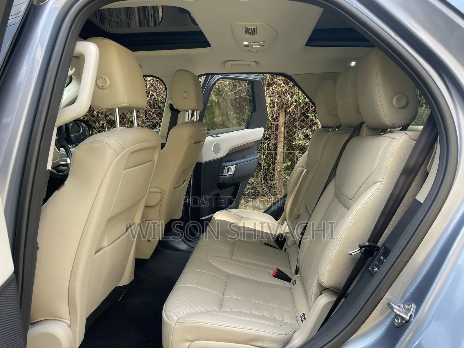 Land Rover Discovery 2018 Blue