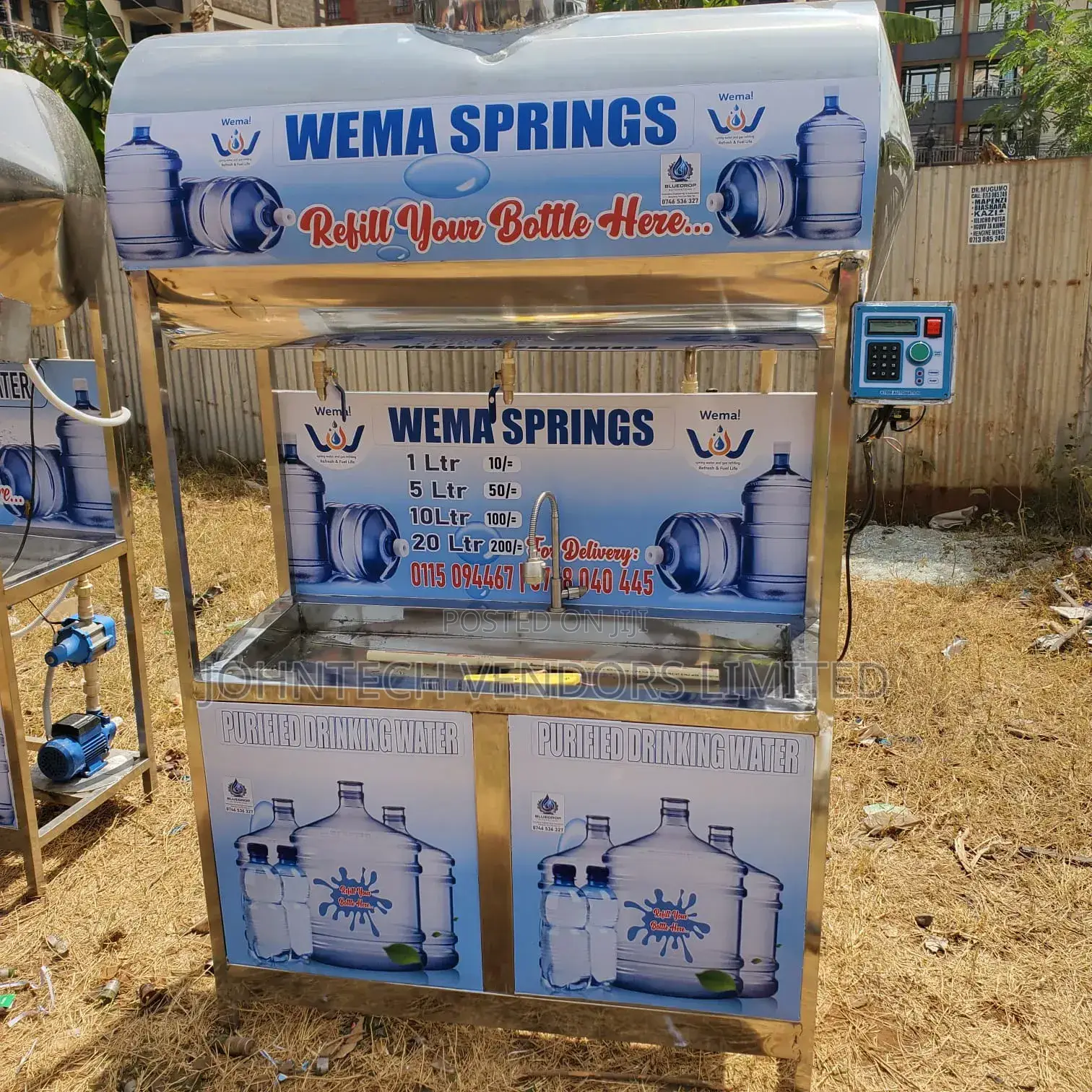 Water Refilling Station With Holding Tank