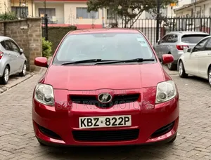 Toyota Auris 2008 Red
