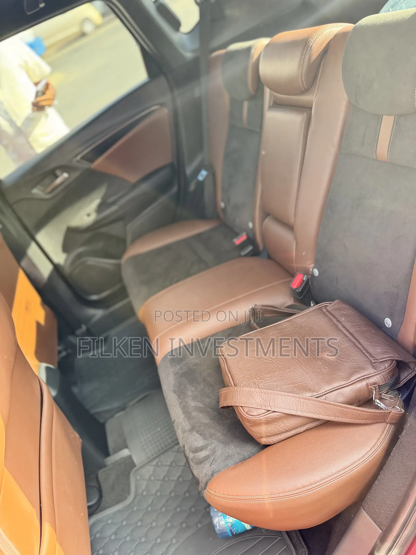 Honda Fit 2017 Pink