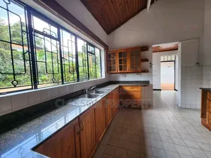 4bdrm Townhouse / Terrace in Lavington, Muthangari for rent