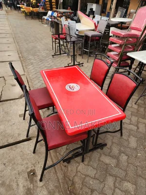 Maroon Bar Restaurant Sets