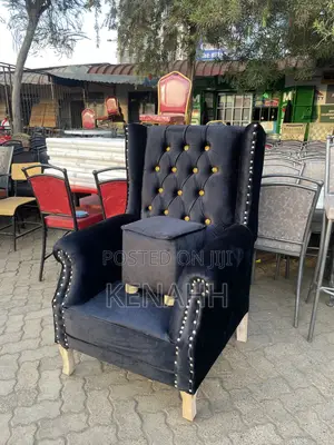 Pedicure Chair and Manicure