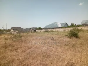 1/8 Plot in Upper Milimani
