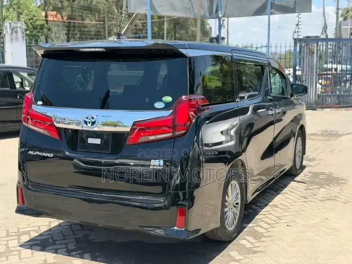 Toyota Alphard 2020 Black