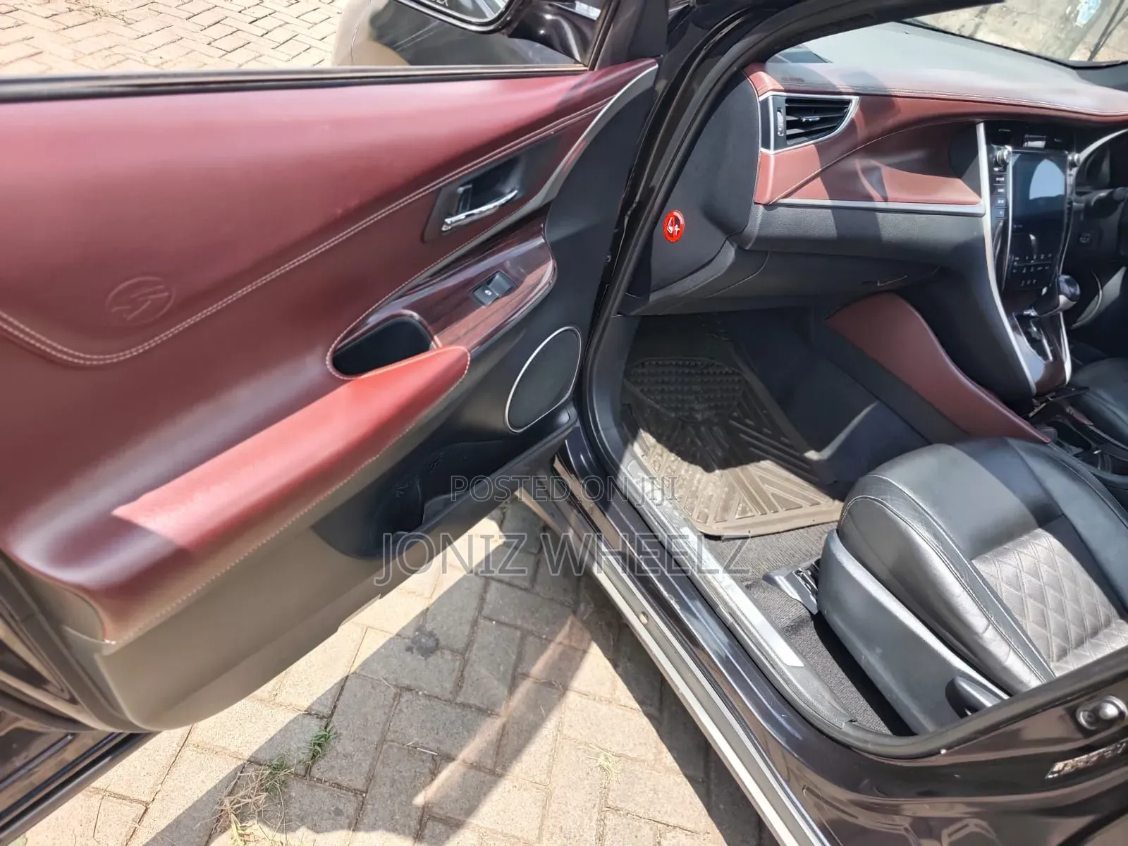 Toyota Harrier 2014 Black