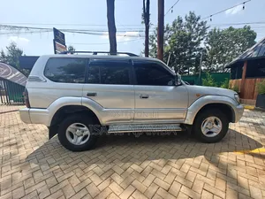 Toyota Land Cruiser 2001 Silver