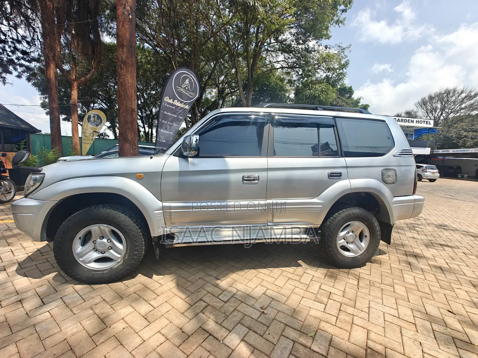 Toyota Land Cruiser 2001 Silver