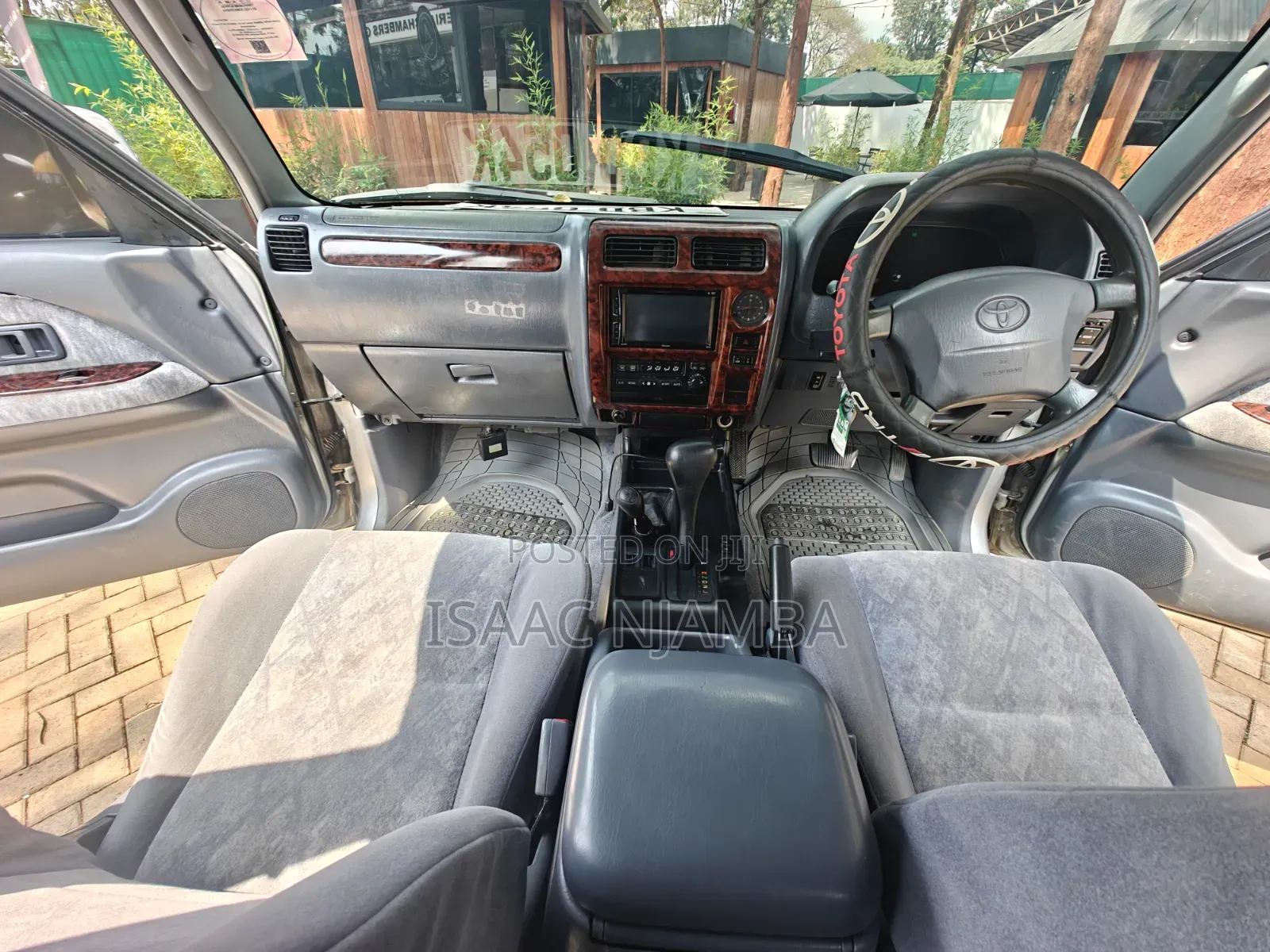 Toyota Land Cruiser 2001 Silver