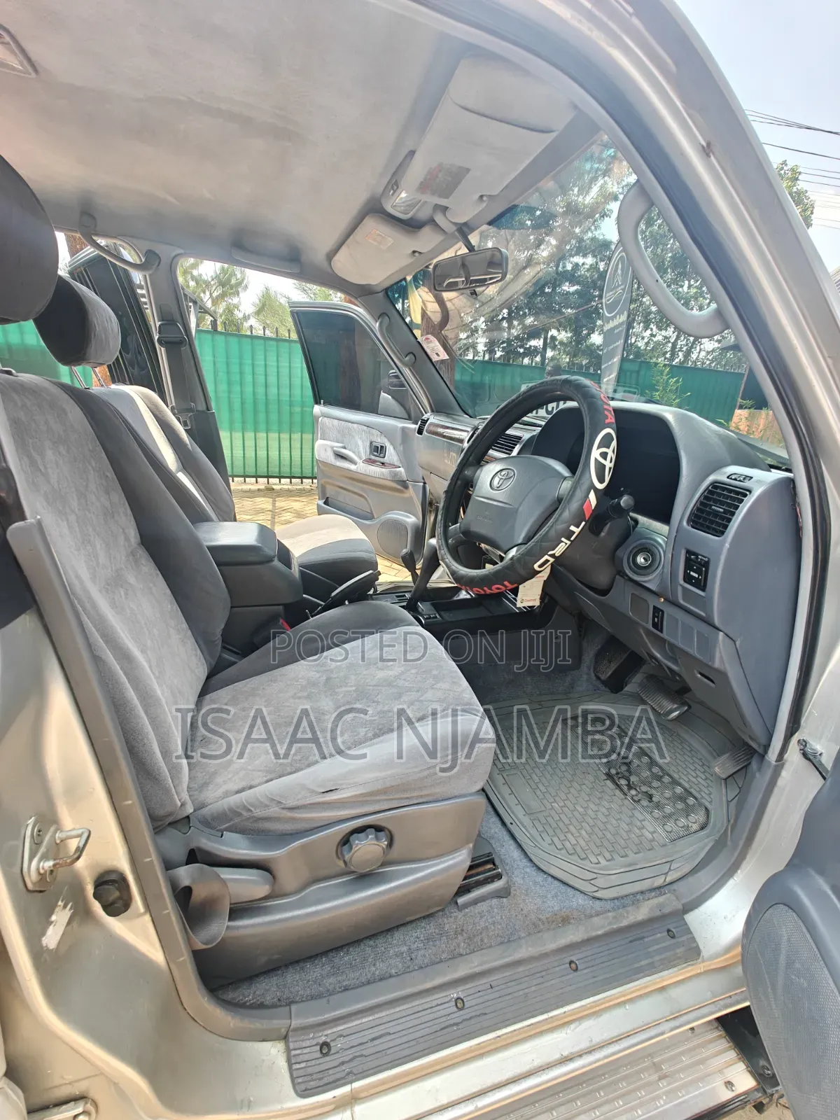 Toyota Land Cruiser 2001 Silver