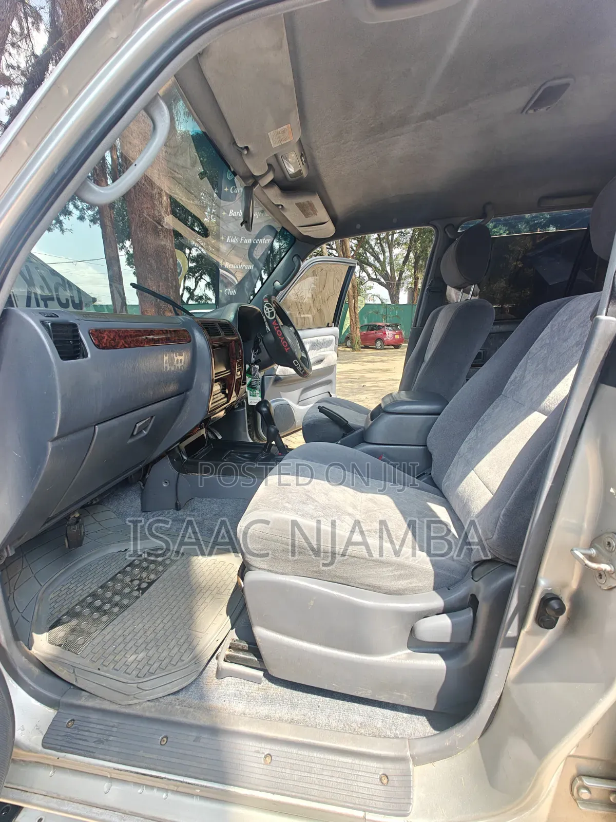 Toyota Land Cruiser 2001 Silver